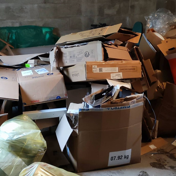 XL SERVICES Avant 202